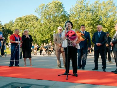 «Аллея звезд» пополнилась двумя почетными знаками