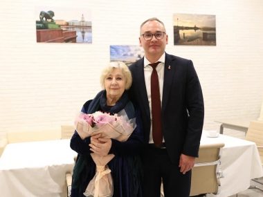 Поздравление народной артистки России Ирины Соколовой