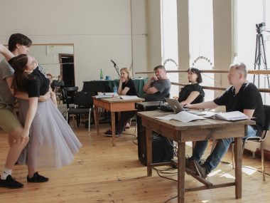 21 июня премьера спектакля «Класс коррекции»